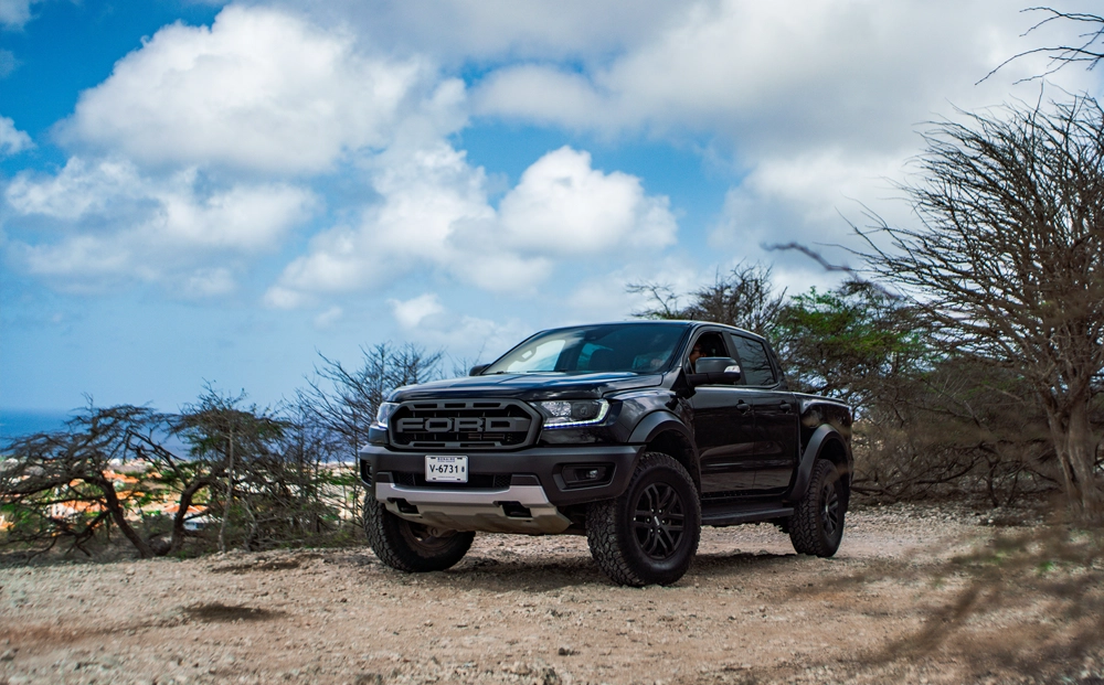 Ford Raptor huren op Bonaire Ford Raptor huren op Bonaire